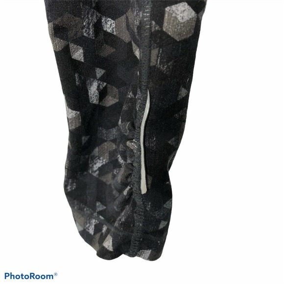 Athleta Small Triangular Be Free Leggings‎ Pockets - Picture 4 of 10